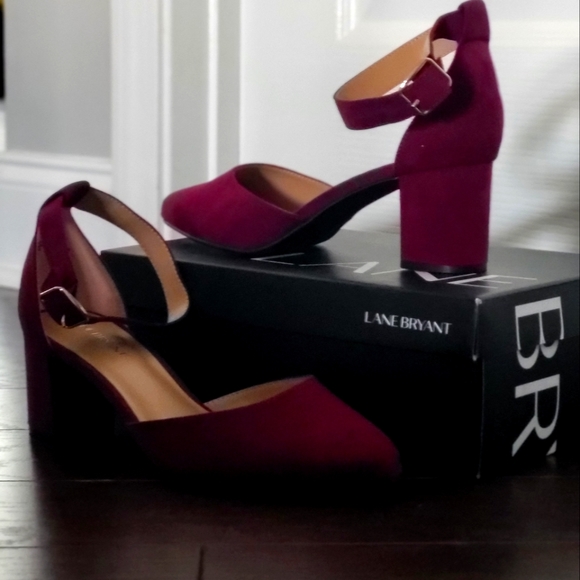 Heels - Picture 1 of 6